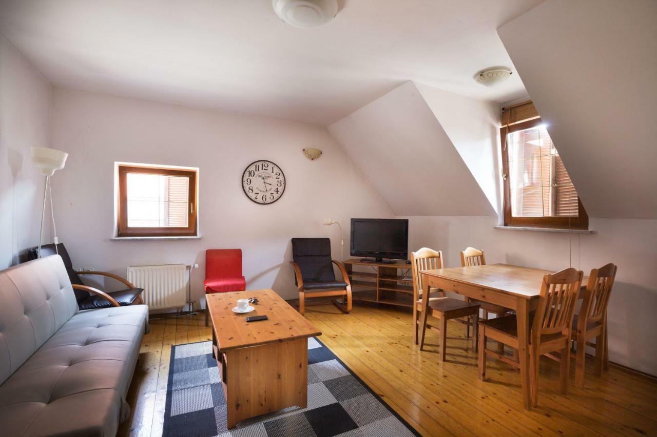 Tour As Apartment Zabjak Ljubljana Bagian luar foto