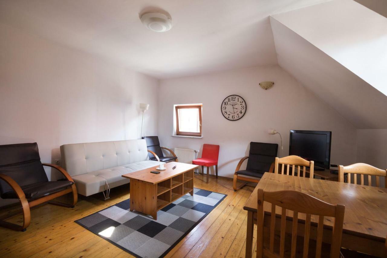 Tour As Apartment Zabjak Ljubljana Bagian luar foto